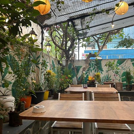 Coliwo Un - Viman Nagar Hostel Poona Buitenkant foto