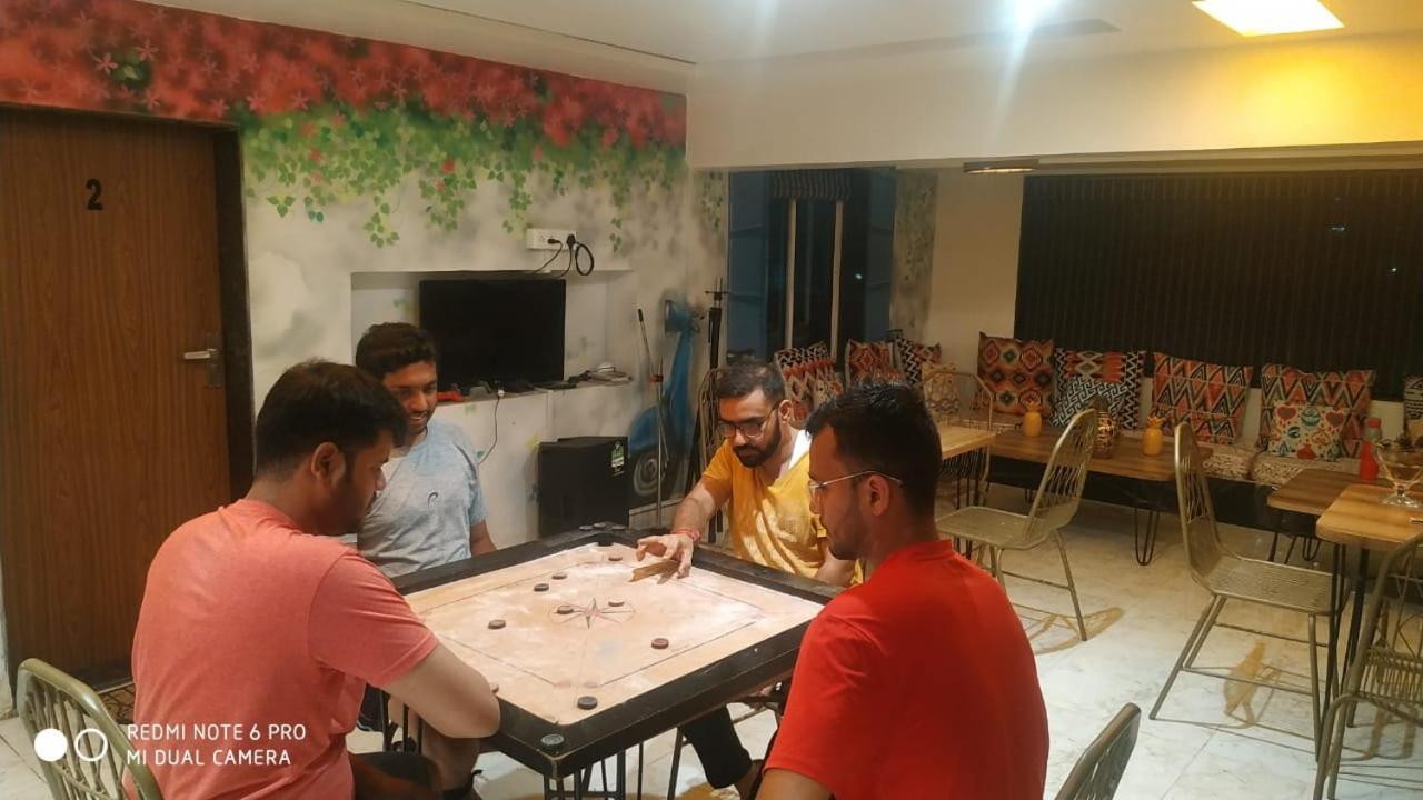 Coliwo Un - Viman Nagar Hostel Poona Buitenkant foto